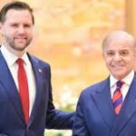 होर्मुज पर अमेरिका की हरकत से बौखलाया ईरान, पाकिस्तान को लगाया फोन; क्या हुई बात