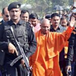 जेवर एयरपोर्ट तक कनेक्टिविटी होगी बेहतर, सीएम योगी आदित्यनाथ ने 45 इलेक्ट्रिक बसों को दिखाई हरी झंडी